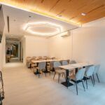 A Central Singapore Workshop Venue Designed for Flexible and Comfortable Sessions